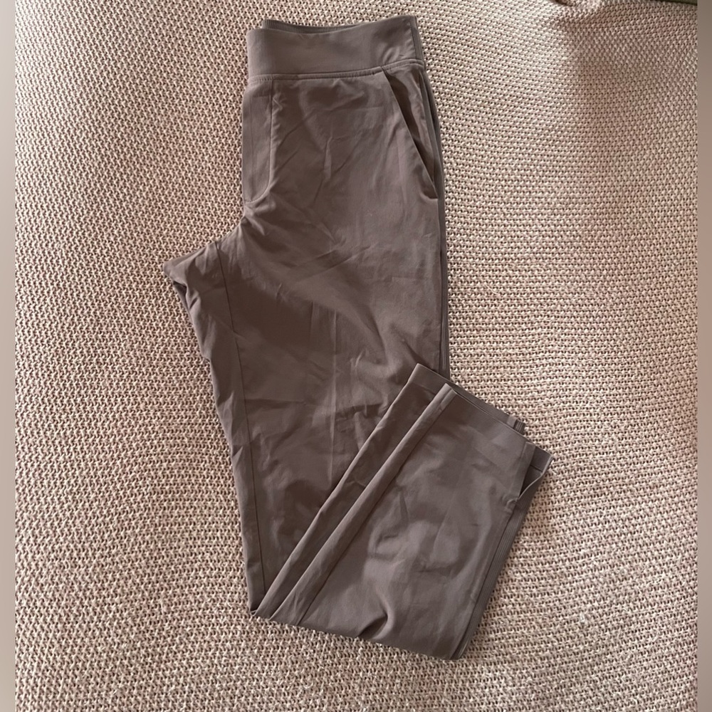 Athleta Brooklyn Ankle Pants Size 4